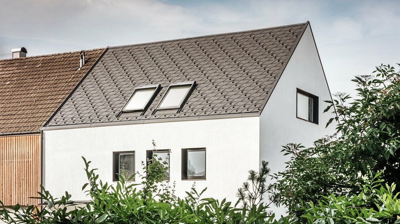 Strešný šindeľ DS.19 vo farbe P.10 čierna