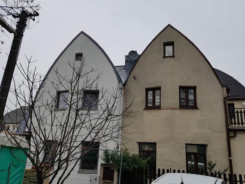 EFH_Kubanek_Prefa_sablona_stucco_kamennaseda_6	Čelný pohľad si zachoval svoj jedinečný vzhľad. 